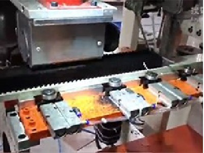 木頭條刷鉆孔植毛機(jī)