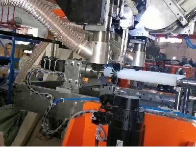 小圓棍刷二鉆一植機